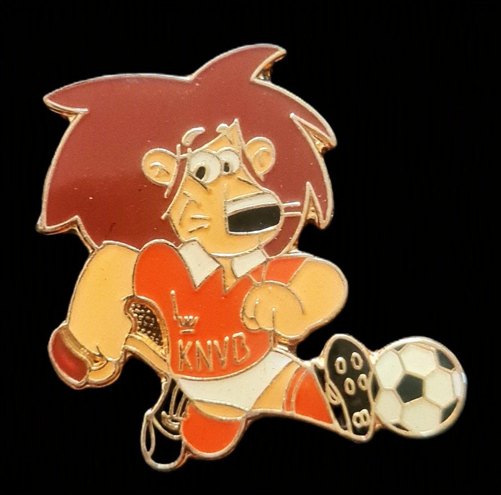 KNVB Dutchy pin 1, Verzenden, Nieuw, Sport, Speldje of Pin