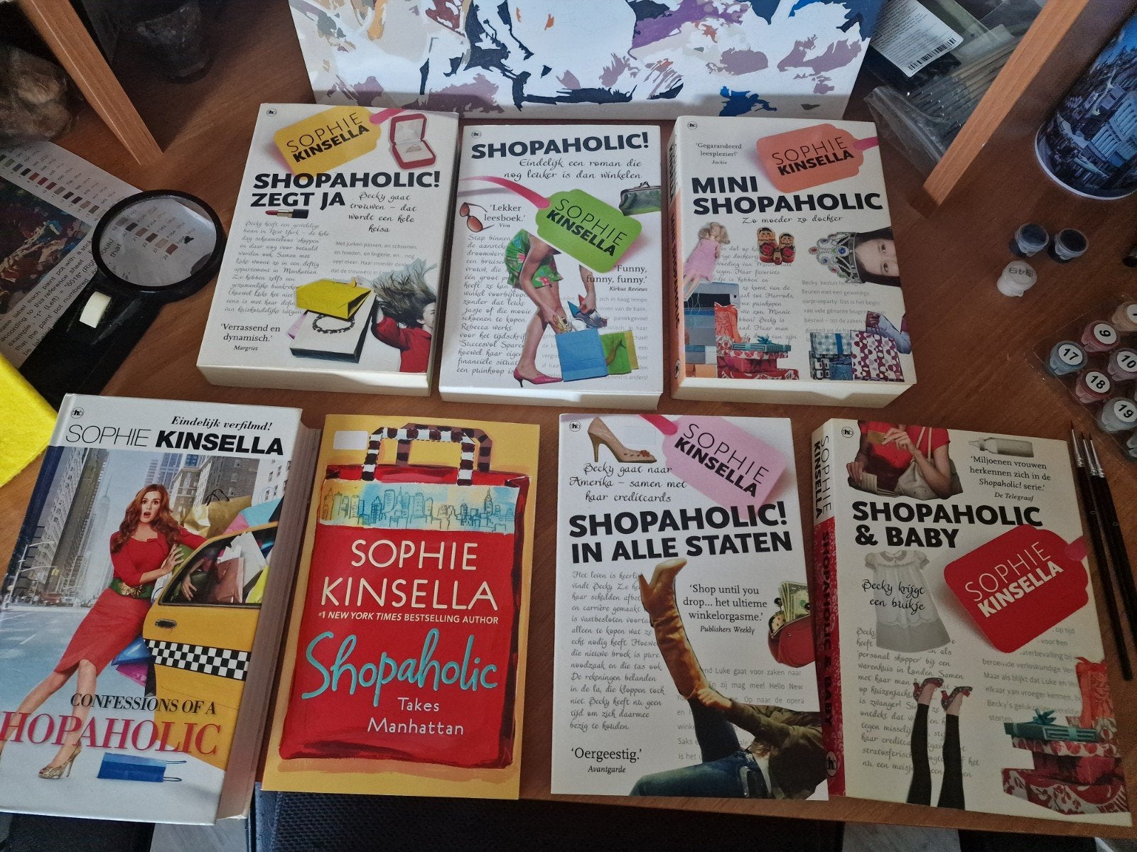 Diverse boeken Sophie Kinsella - Confessions of a Shopaholic, Ophalen of Verzenden, Nederland, Sophie Kinsella, Gelezen