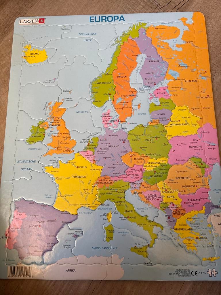 Gebruikte Larsen puzzel Europa - Leerzame kaartpuzzel, Ophalen of Verzenden, Meer dan 50 stukjes, Gebruikt, 6 jaar of ouder