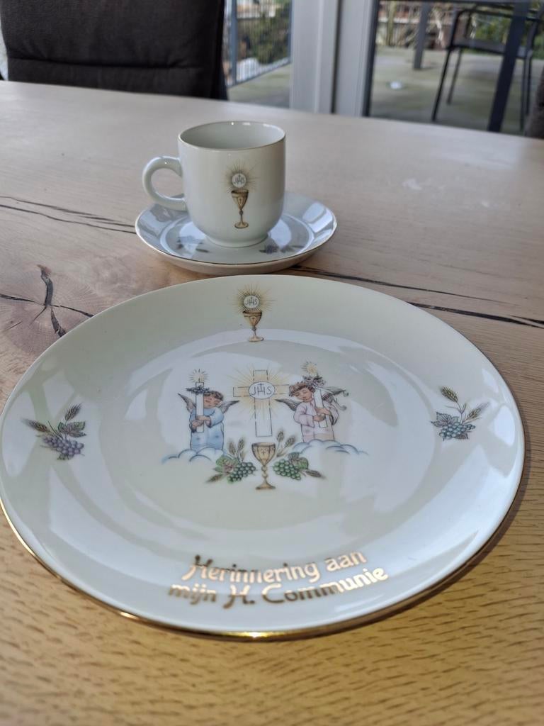 Eerste Communie Servies - Herinnering aan mijn H. Communie, Antiek en Kunst, Antiek | Porselein, Ophalen of Verzenden