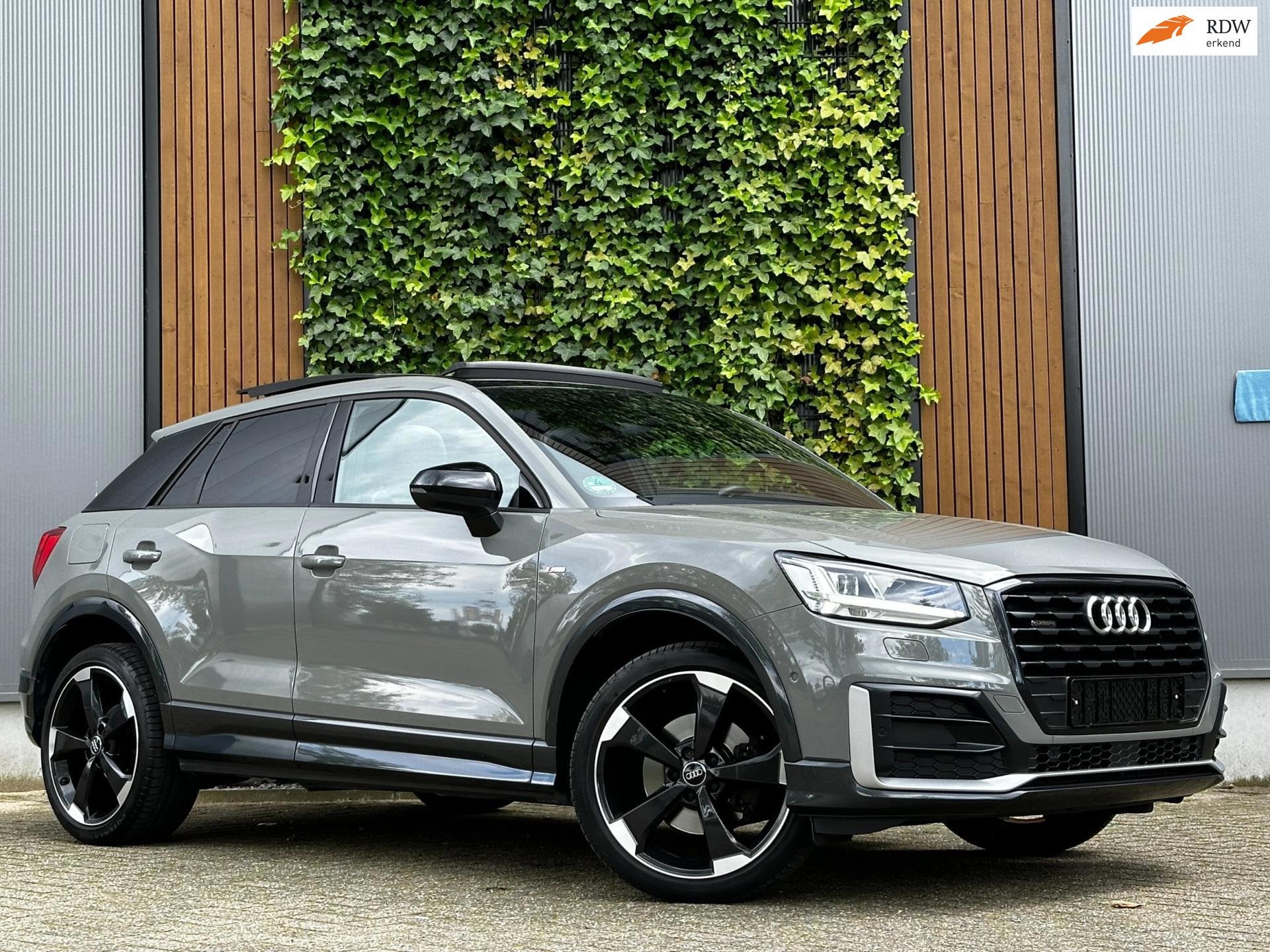 Audi Q2 2.0 TFSI quattro Sport Edition #1 QUANTUM|PANO|VIRTU, Auto's, Dealer onderhouden, Gebruikt, 1984 cc, Leder en Stof