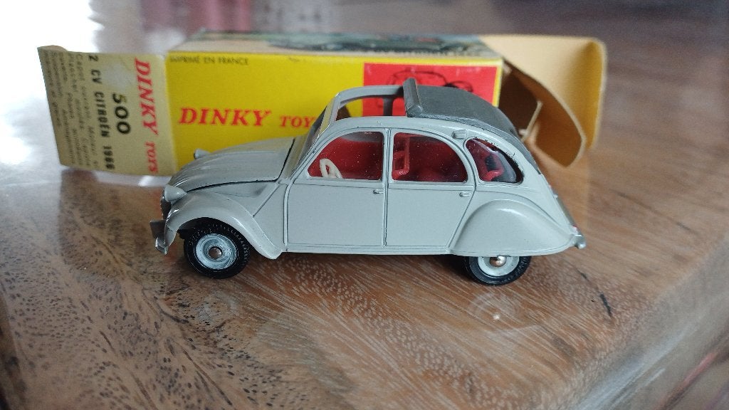 Dinky Toys citroen 2CV met box, no.500, Ophalen of Verzenden