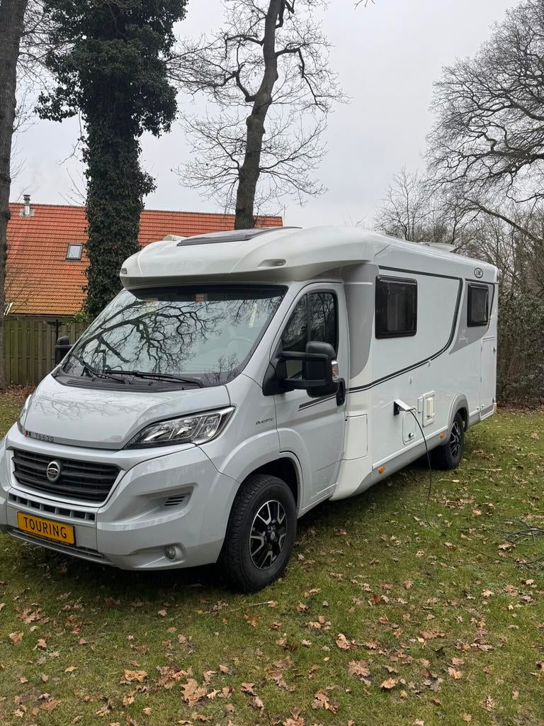 LMC T663G Grey Selection 150- Luxe Half- integraal, Caravans en Kamperen, Ringverwarming, Koelkast, Fiat, Airbags