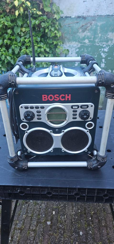 Bosch Bouwradio - Robuust en Krachtig Geluid, Ophalen, Gebruikt, Bouwradio