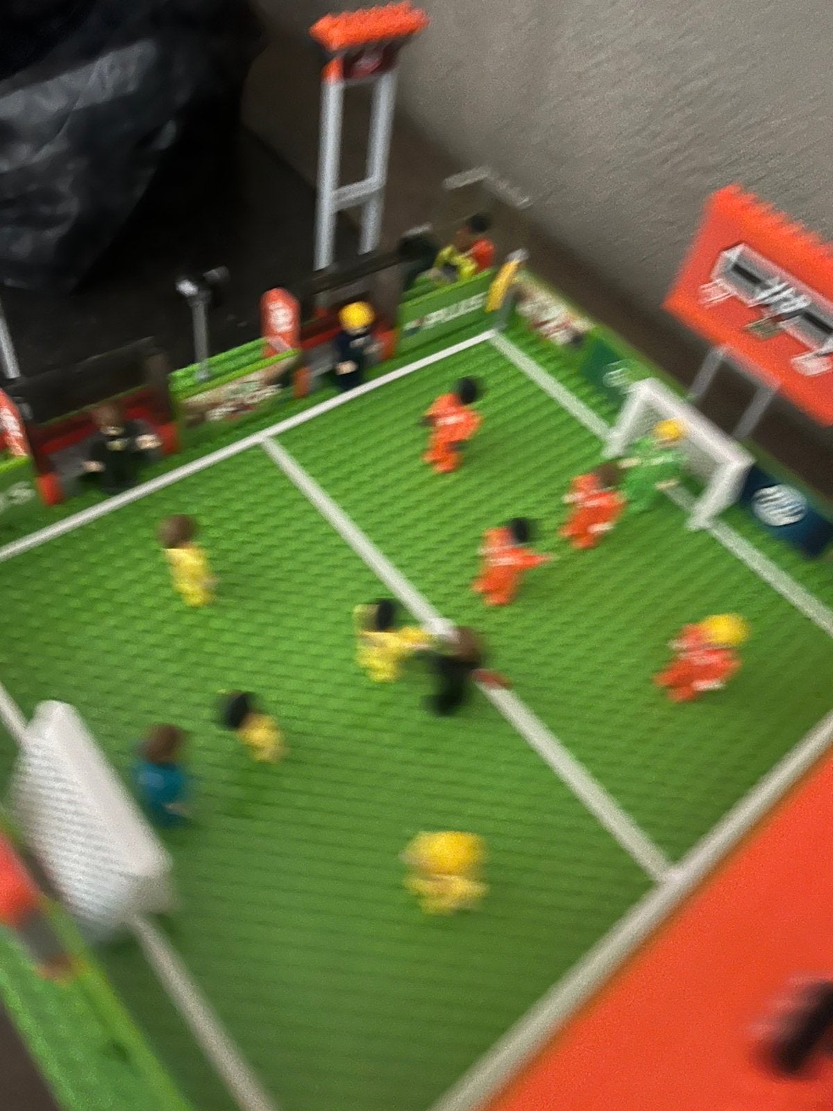 Lego NL voetbalveld incl spelers, Ophalen, Zo goed als nieuw