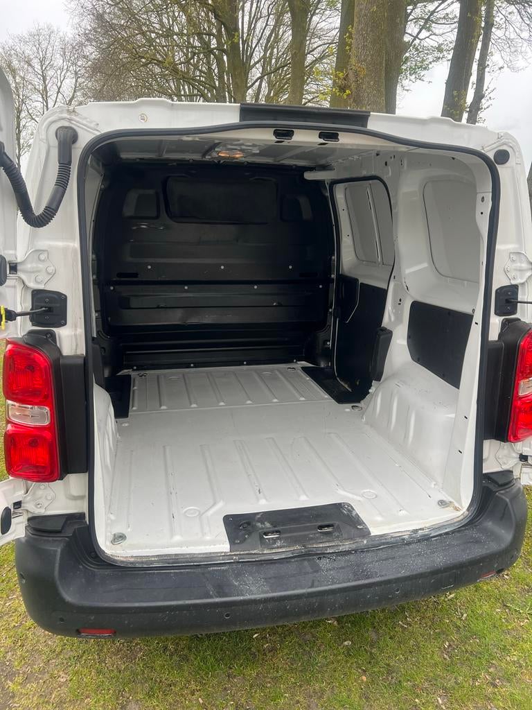 Opel Vivaro GB 2.0 Diesel 122pk L1h1 S/S Aut 2020 Wit, Auto's, Bestelauto's, Automaat, Zwart, 4 cilinders, Leder en Stof