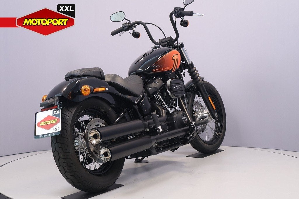 Harley-Davidson STREET BOB 114 (bj 2022), H-DCUSTOMERSERVICE@Harley-Davidson.com, Harley-Davidson Benelux, Overig, Laan van Vredenoord 33
2289 DA  Rijswijk ZH, NL