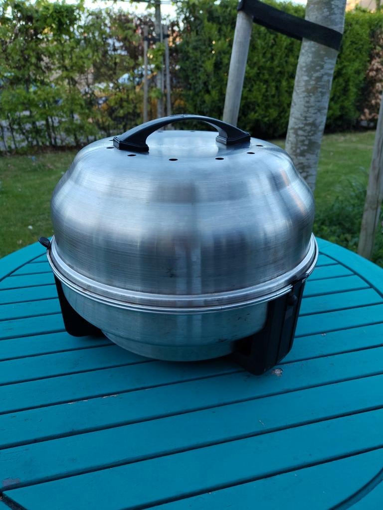 Safire grill (variant op Cobb BBQ) met accessoires, Tuin en Terras, Barbecue-accessoires, Ophalen
