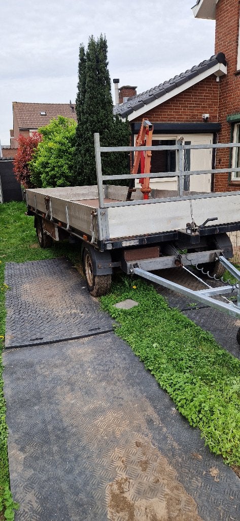 Schamel aanhanger, Ophalen, Zo goed als nieuw