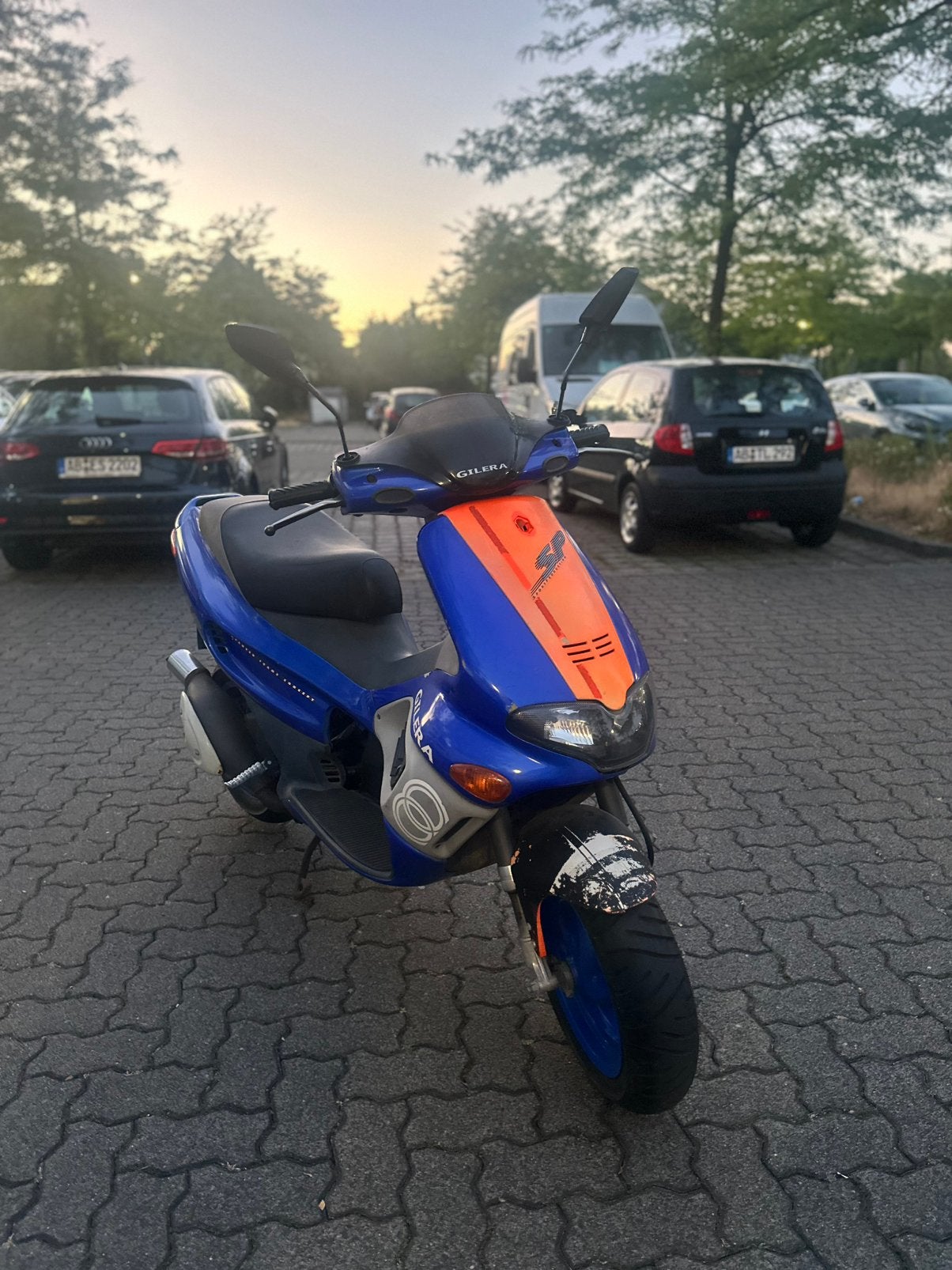 Gilera runner 50cc SP dd blauw oranje . Nette staat !, Ophalen, Zo goed als nieuw