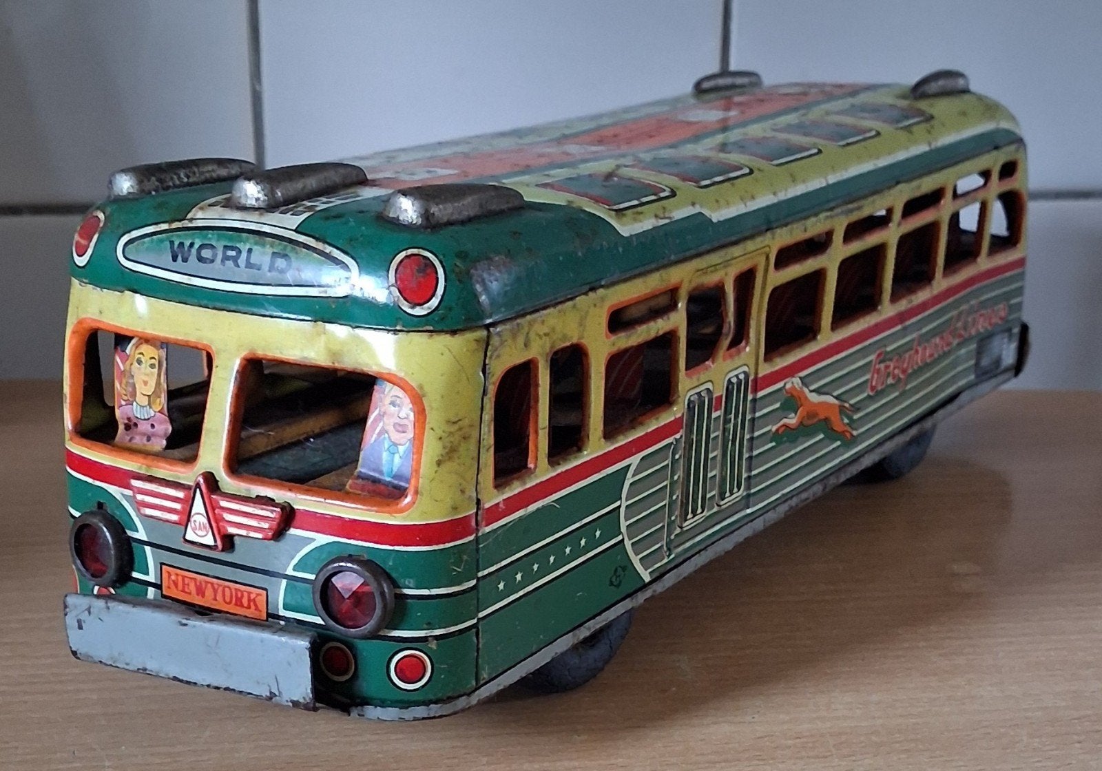 GREYHOUND LINERS. Blikken bus. 1950. 31/9/10 cm., Antiek en Kunst, Ophalen