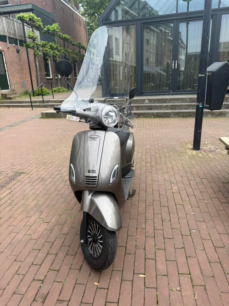 Electrische brommer 2022, Ophalen of Verzenden, Zo goed als nieuw, Elektrisch, Overige merken