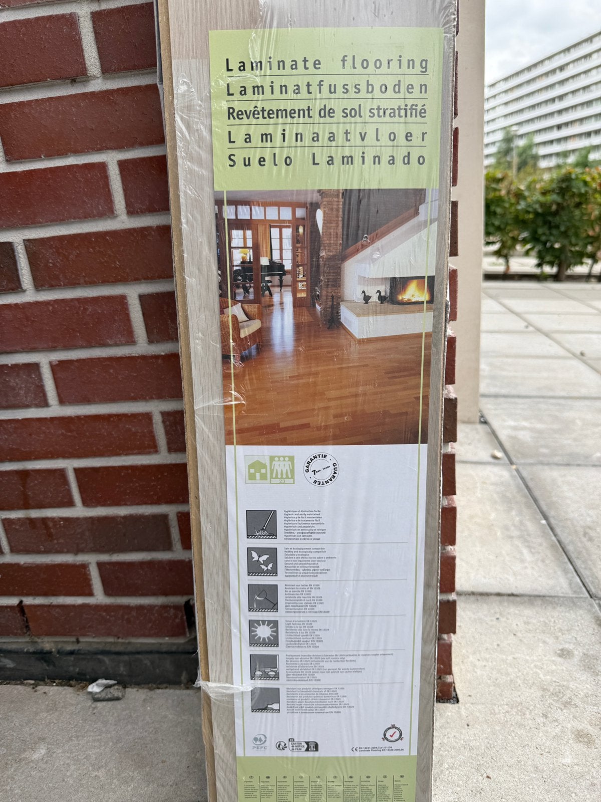 Nieuw laminaat totaal 5,92 m2, Ophalen, Overige materialen, 50 tot 150 cm, Nieuw