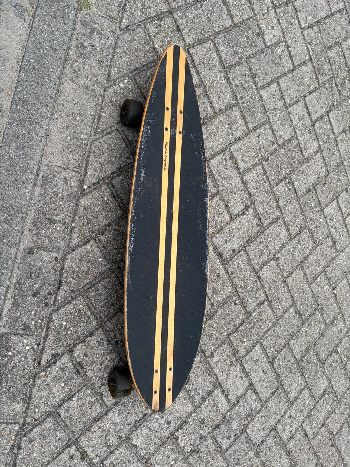 Minimale Longboard Rogue - Gebruikt, Sport en Fitness, Skateboarden, Ophalen of Verzenden, Gebruikt, Skateboard, Longboard