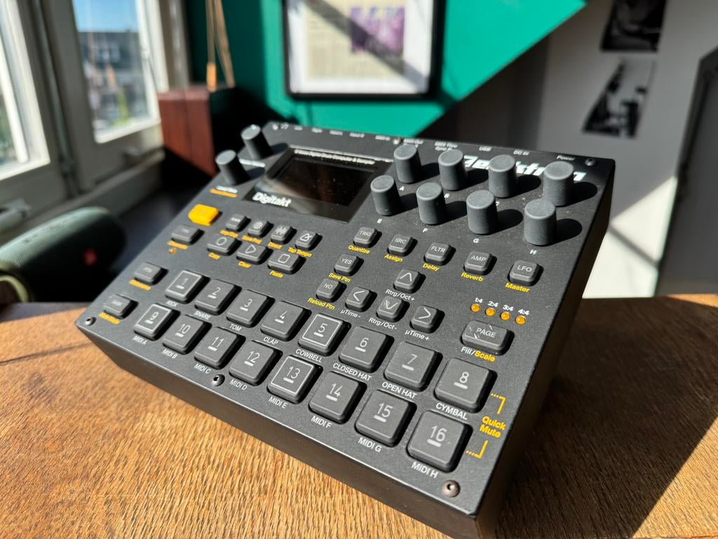 Elektron Digitakt in topstaat, Overige aantallen, Zo goed als nieuw, Met midi-aansluiting, Ophalen