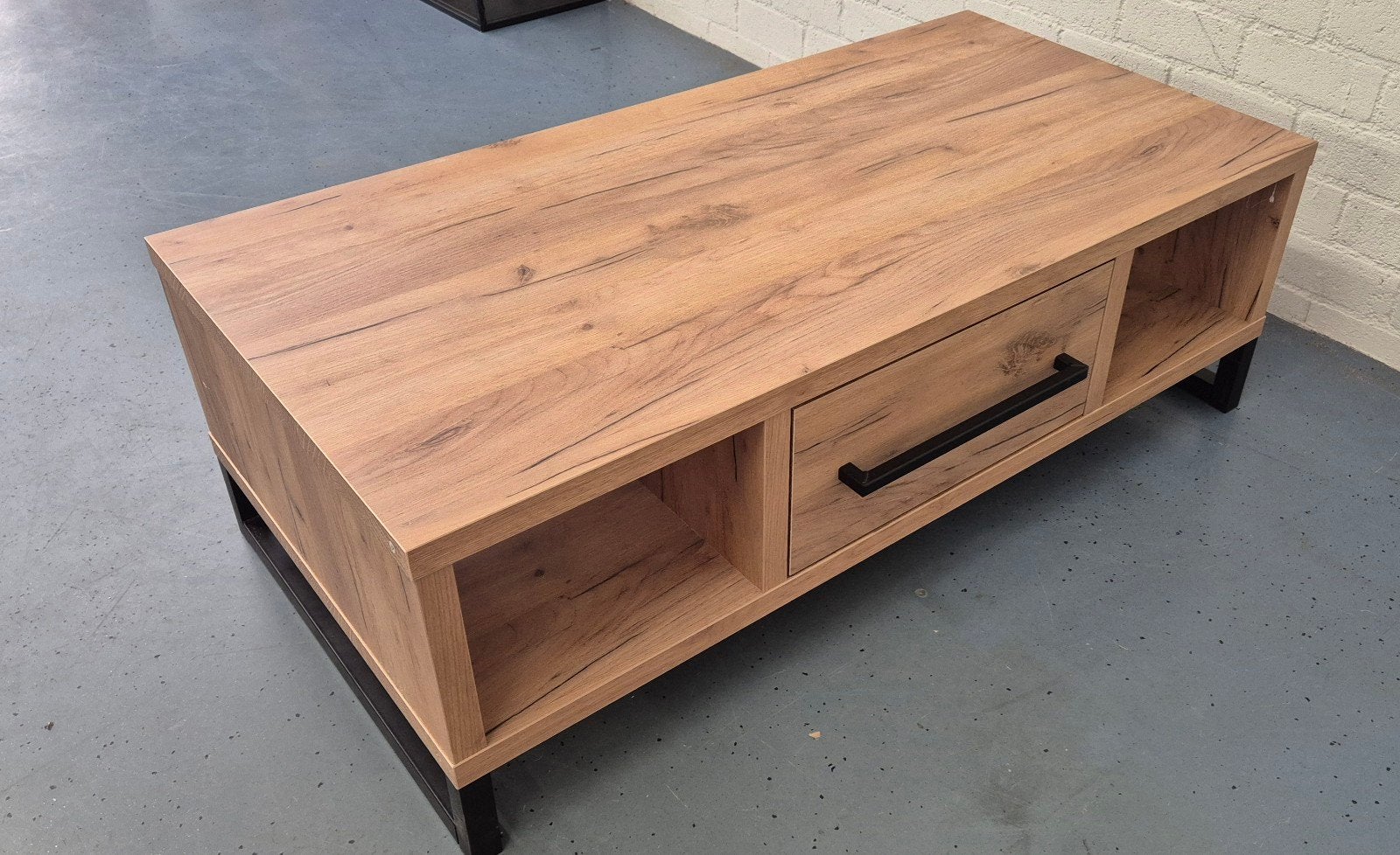 Nieuwe salontafel Rowan || Faillissementverkoop, Huis en Inrichting, Tafels | Salontafels, Ophalen, 100 tot 150 cm, ., Nieuw