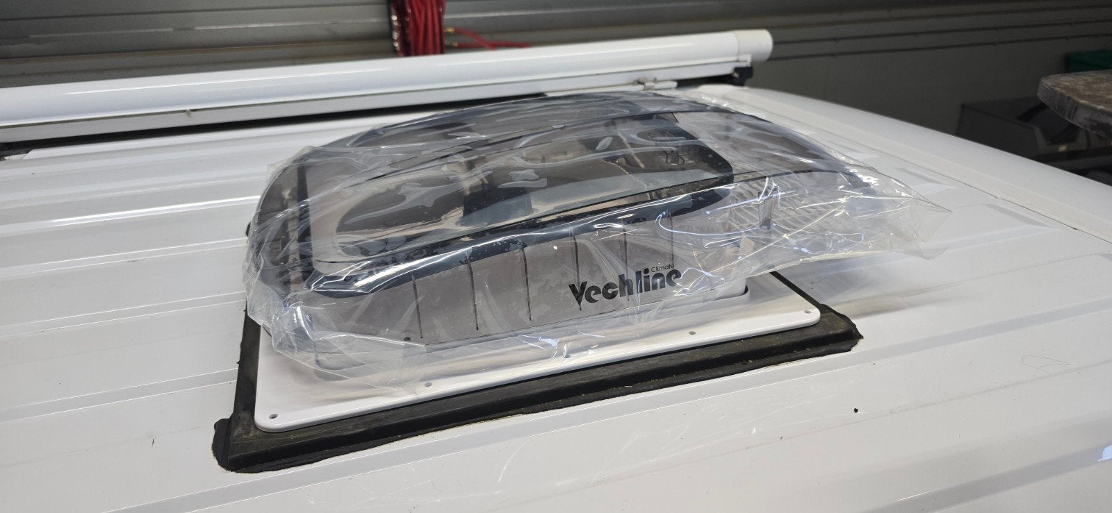 Montage van dakventilator vechline of maxxfan dak ventilator, Ophalen, Nieuw