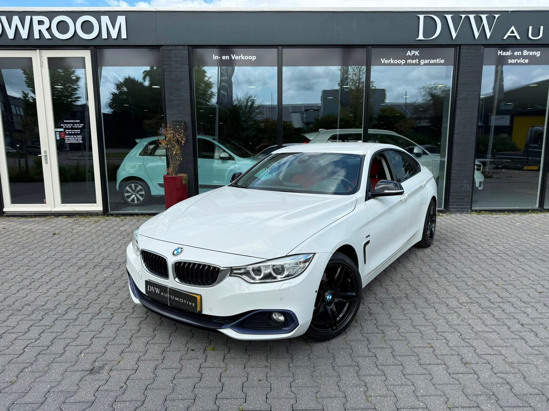 BMW 4-serie Gran Coupé 420i High Executive Eerste Eigenaar, Auto's, BMW, Gebruikt, Euro 6, 4 cilinders, Wit