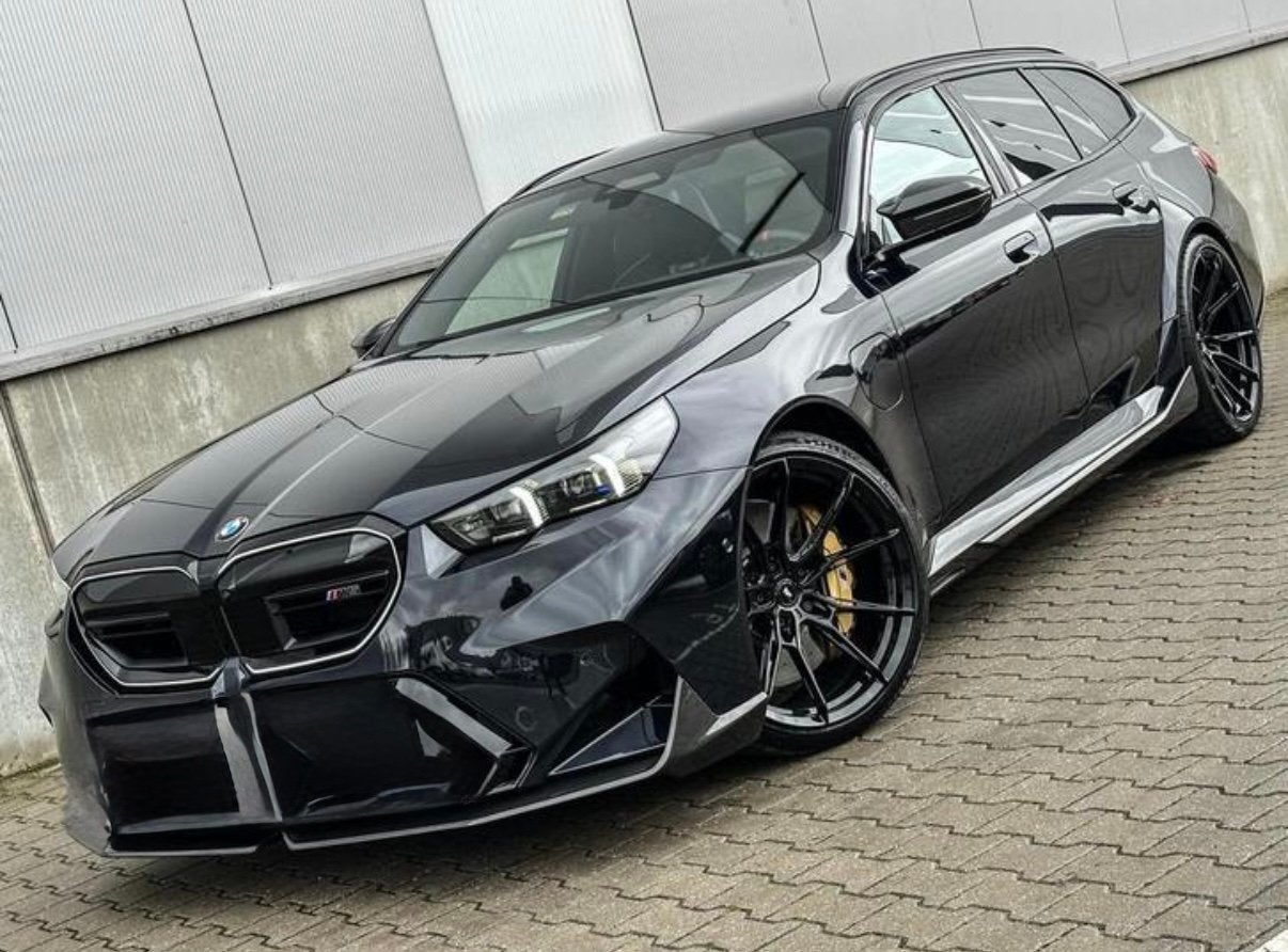 BMW M5 G90 / G99 M Performance Dry Carbon Front Lip, Auto diversen, Ophalen of Verzenden