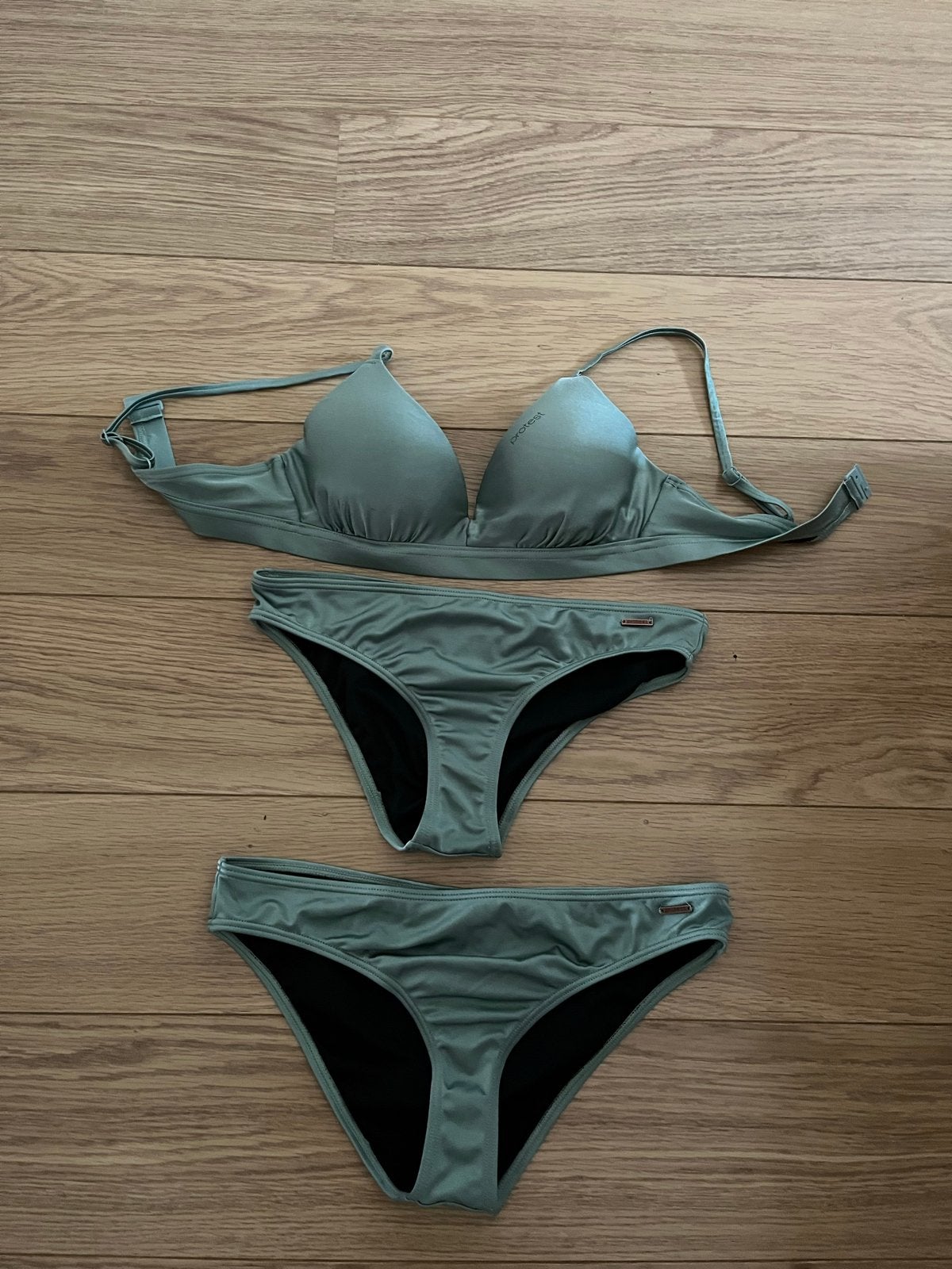 Protest Bikini Dames - Bovenstuk 38, Broekjes 38 & 40, Ophalen of Verzenden, Zo goed als nieuw, Groen, Bikini