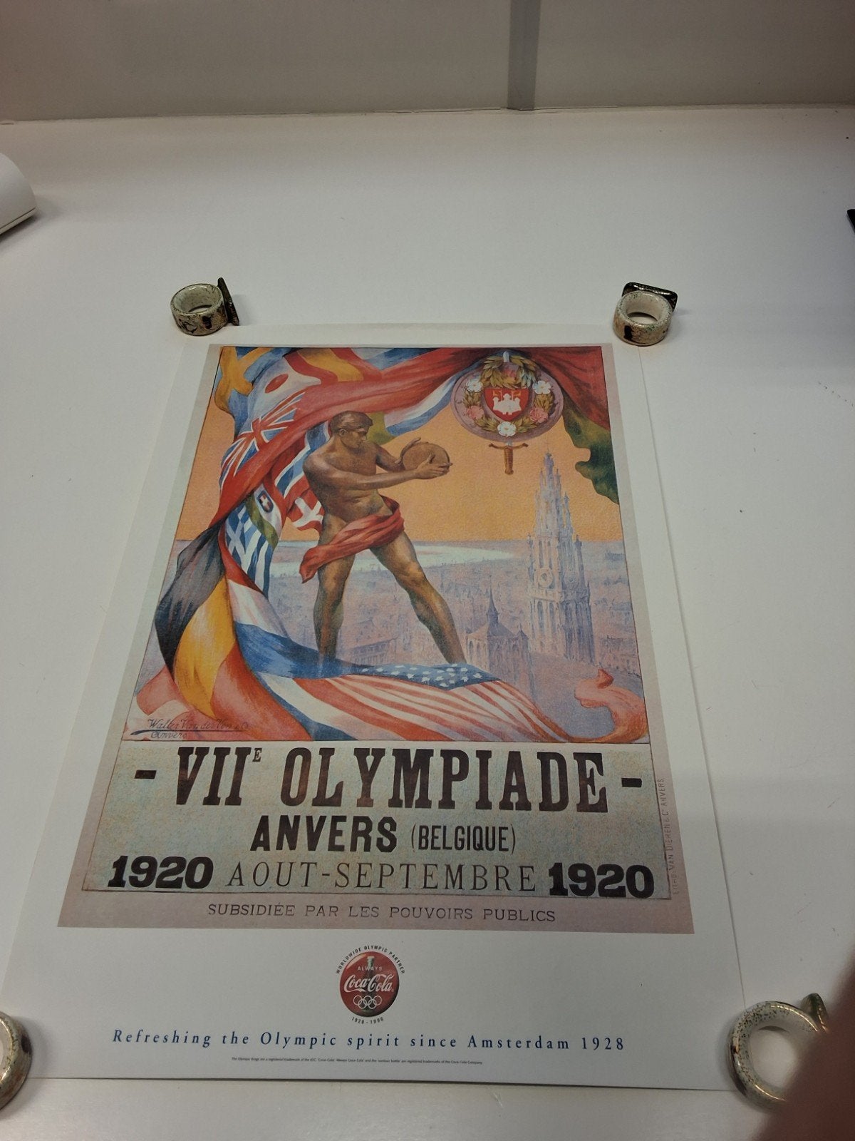 Coca-Cola Olympische Spelen Antwerpen 1920 poster (40x60 cm), Verzamelen, Posters, Rechthoekig Staand, Ophalen of Verzenden, Zo goed als nieuw