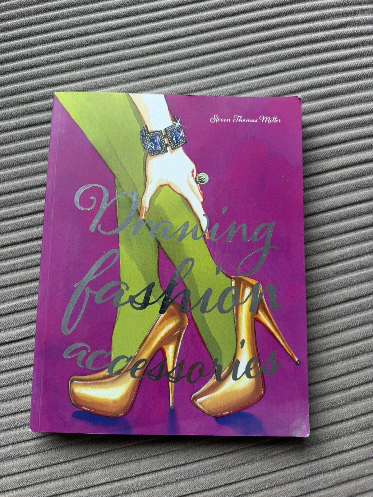 Drawing Fashion Accessories - leer mode illustraties tekenen, Boeken, Ophalen of Verzenden, Gelezen, Tekenen en Schilderen