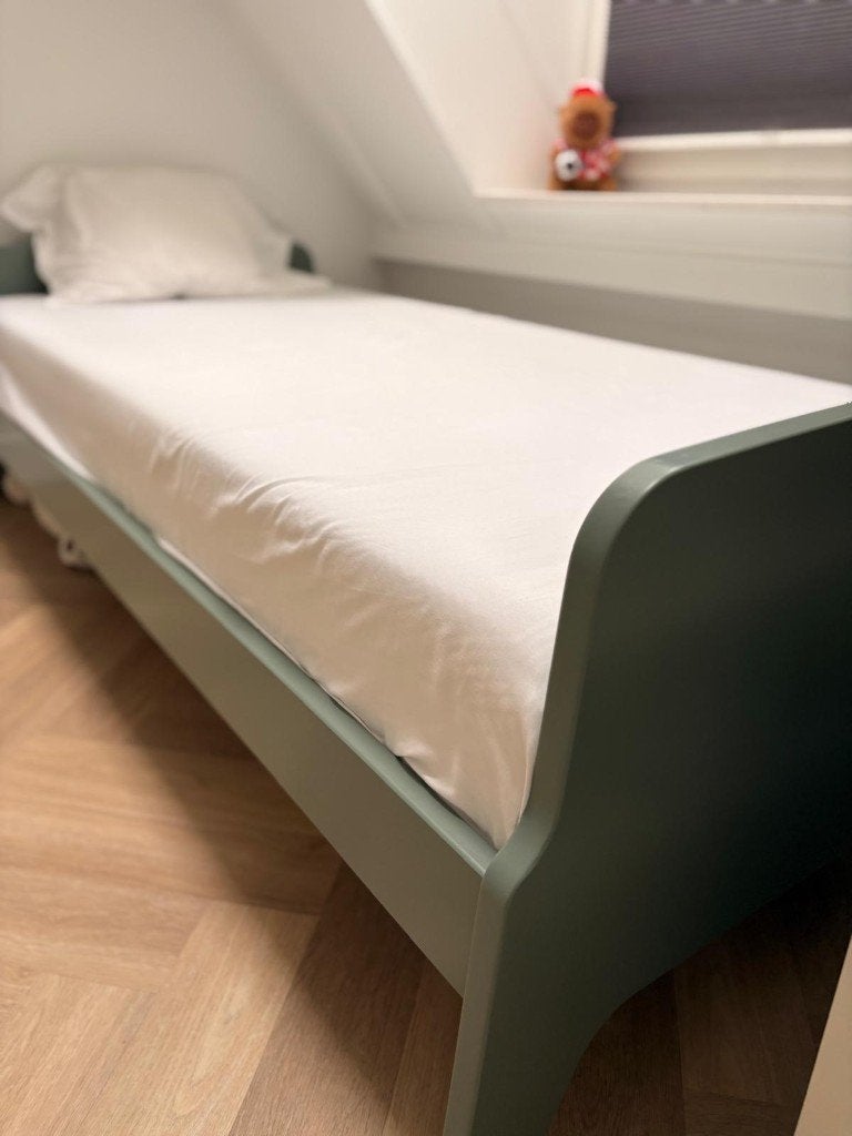 Kinderbed inclusief matras, Ophalen, 85 tot 100 cm, Zo goed als nieuw, Matras