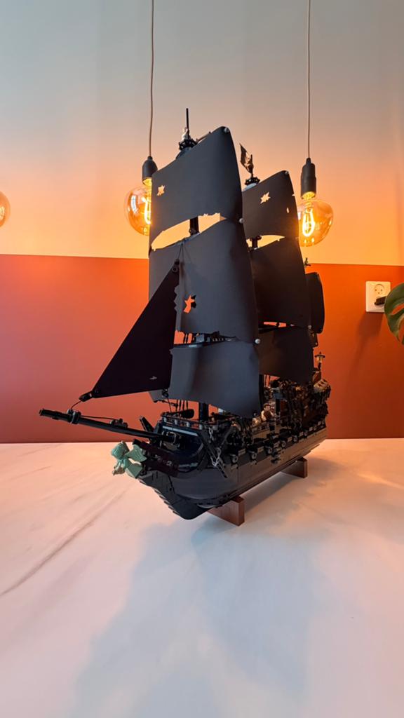Lego Icons 10365 Jack Sparrow Pirates of the Caribbean, Ophalen, Lego, Pirates, Zo goed als nieuw