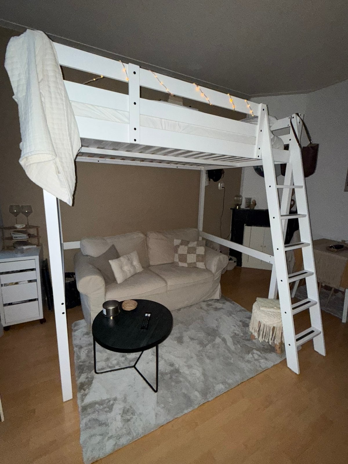 Hoogslaper Ikea (eventueel in combinatie met bank tekoop), Huis en Inrichting, Slaapkamer | Stapelbedden en Hoogslapers, Ophalen