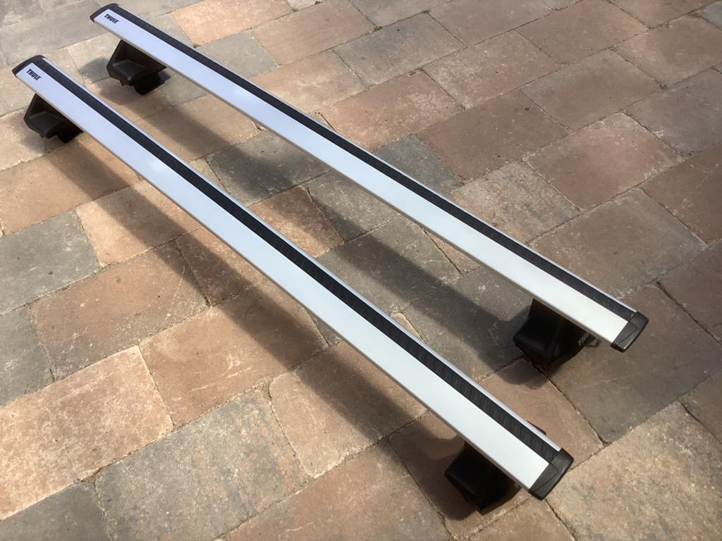 Set Thule Wings voor een VW T roc , met een glad dak, Auto diversen, Dakdragers, Ophalen of Verzenden, Zo goed als nieuw