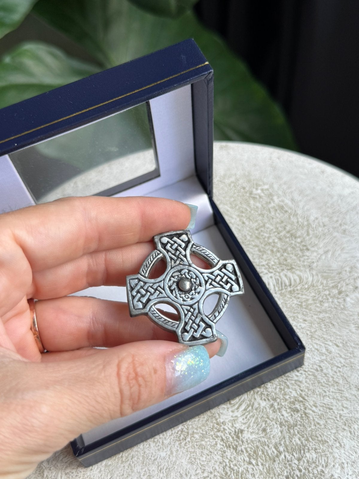 Vintage St Justin Pewter Celtic Cross Brooch, Sieraden, Tassen en Uiterlijk, Verzenden, Zo goed als nieuw, Zilver, Overige materialen
