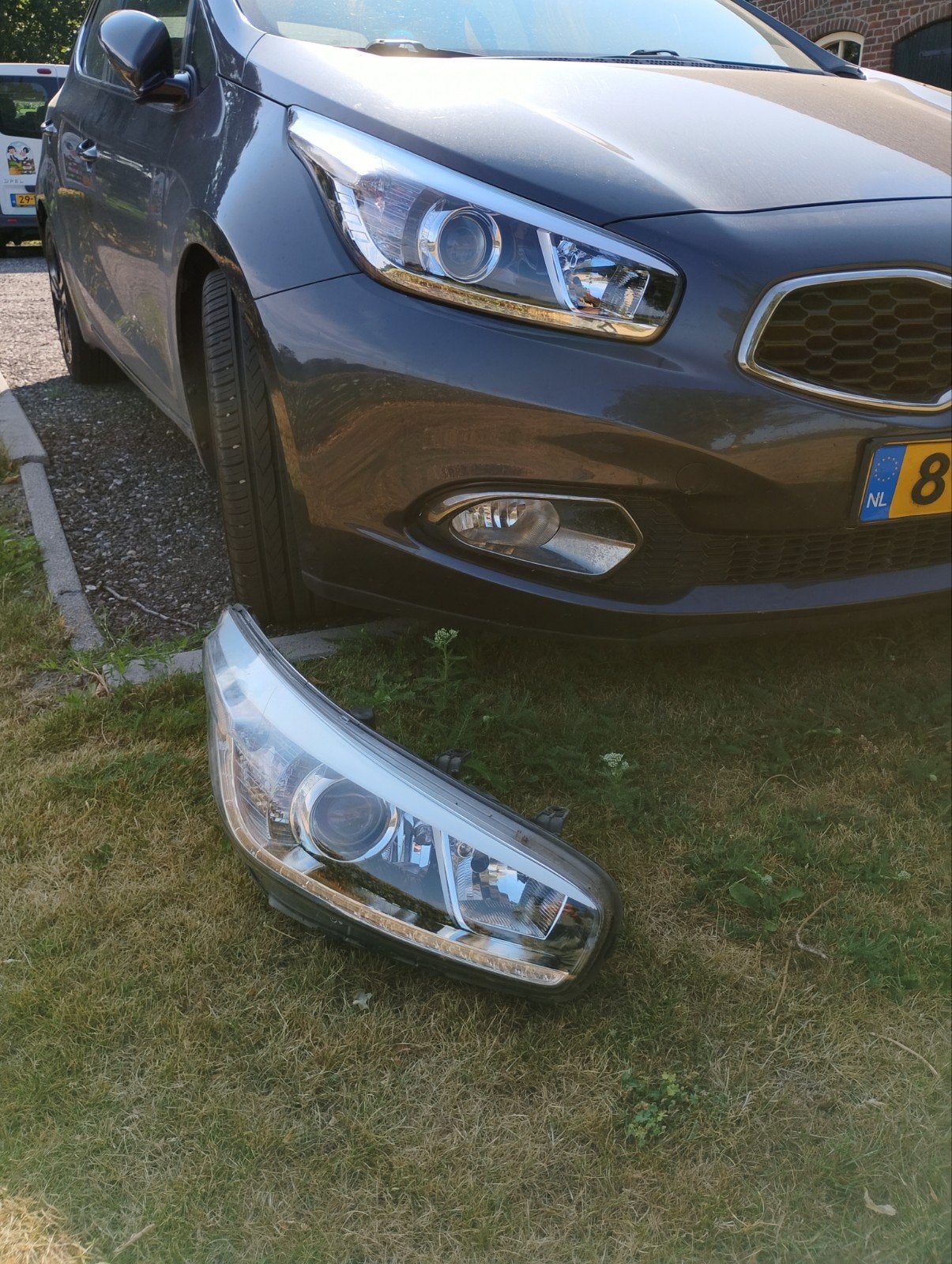Kia Ceed Koplamp ,koplampen Links en Rechts - LED defect, Ophalen of Verzenden, Kia