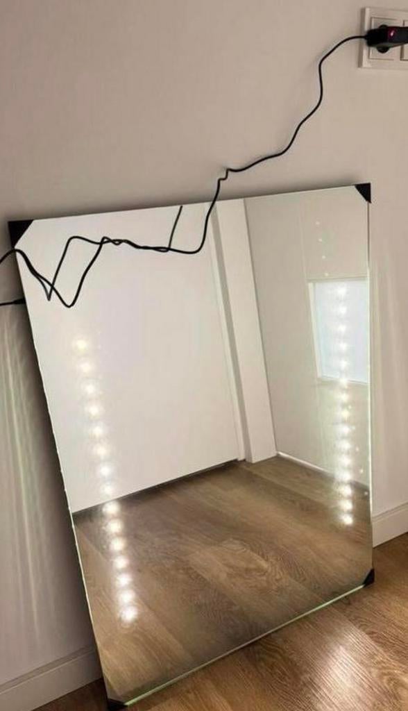 Spiegel Led badkamer nieuw/ vida xl / 60x80, Ophalen, Overige typen, Nieuw, 50 tot 100 cm