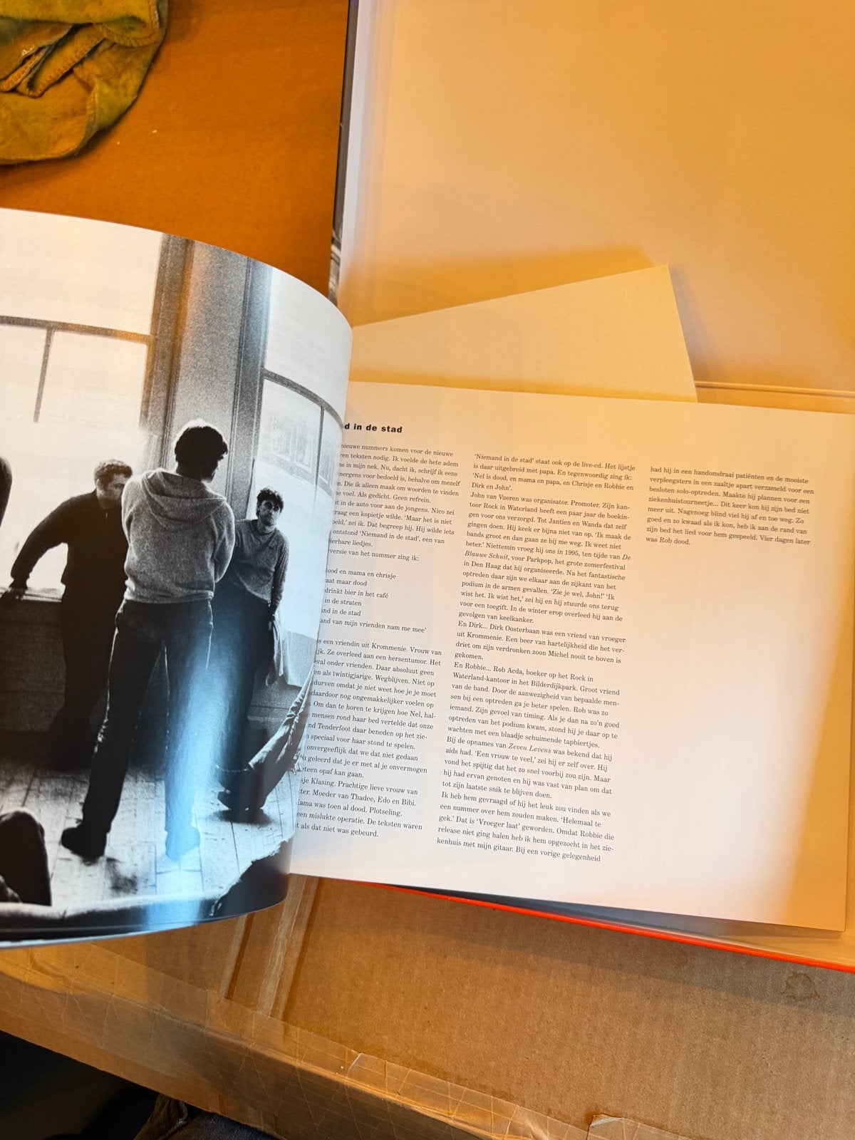 De Dijk - Voor de klik van het moment (Boek + CD), Ophalen of Verzenden, Zo goed als nieuw, Nederland