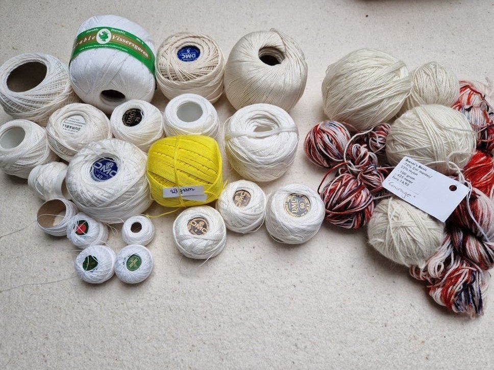Partij haakkatoen en Merino garen oa Dmc, Ophalen of Verzenden, Nieuw, Breien of Haken, Wol of Garen