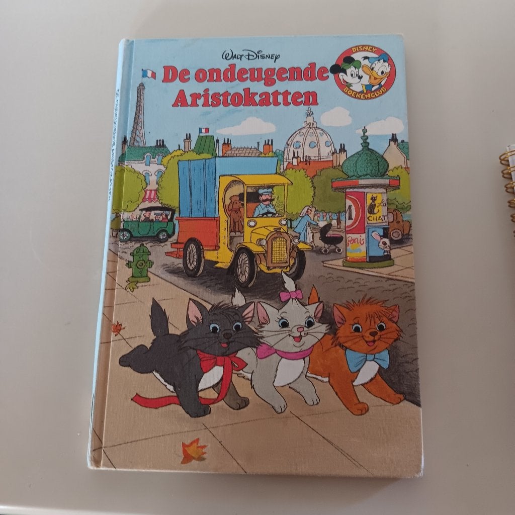 De ondeugende Aristokatten - Walt Disney Boekenclub, Ophalen of Verzenden, Walt Disney
