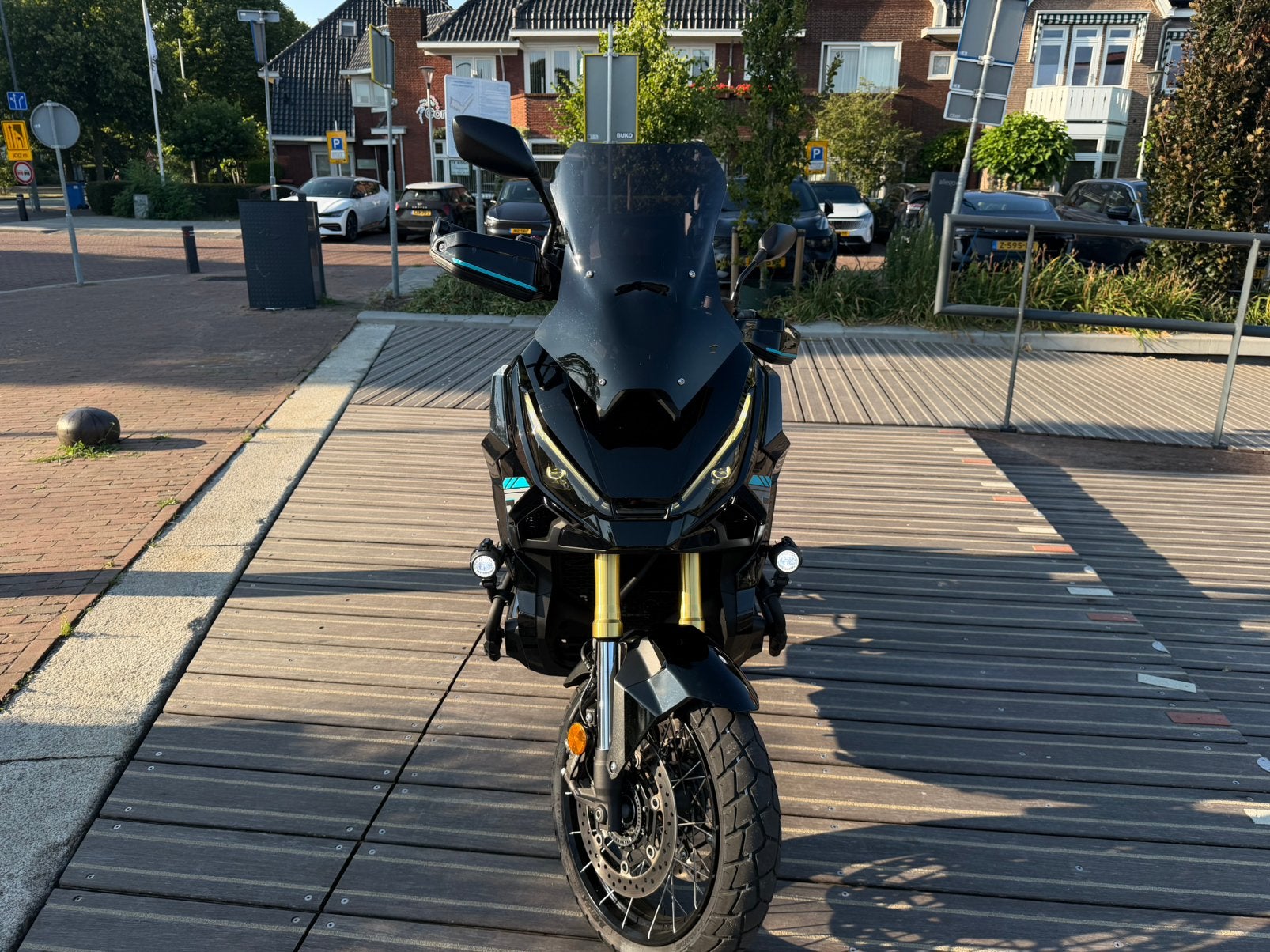 Honda X-ADV 750 | A2 | 2025 | Full Akrapovic | Garantie, Motoren, Motoren | Honda, Particulier