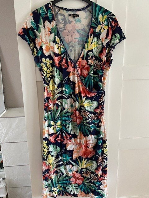 King Louie jurk, XL, cossdress, donkerblauw gebloemd, Blauw, Maat 46/48 (XL) of groter, Ophalen of Verzenden, Zo goed als nieuw