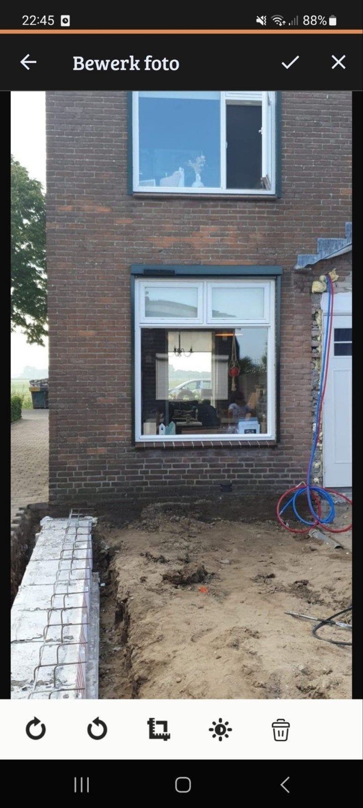 Screen met elektrische bediening zonnestroom en afstandsbedi, Doe-het-zelf en Verbouw, Rolluiken, 150 tot 200 cm, Ophalen of Verzenden