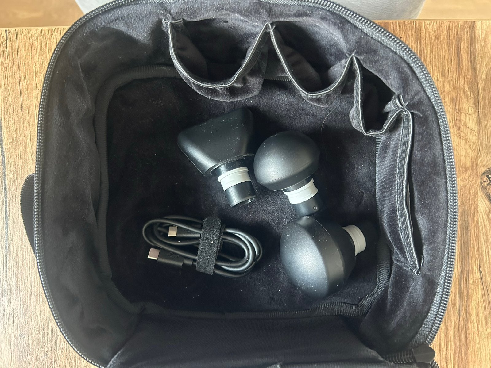 Theragun Prime Plus Percussie Massageapparaat met Warmte, Ophalen of Verzenden, Zo goed als nieuw, Apparaat