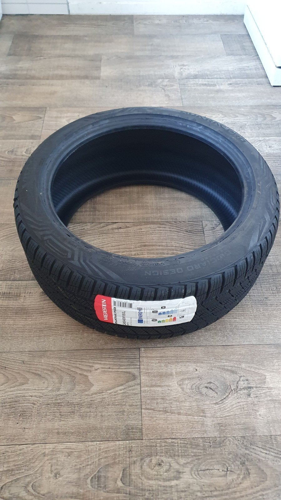 Vredestein Quatrac Pro All Season band 245/40 R18 XL, Auto-onderdelen, Banden en Velgen, Ophalen, 18 inch, 245 mm, Nieuw