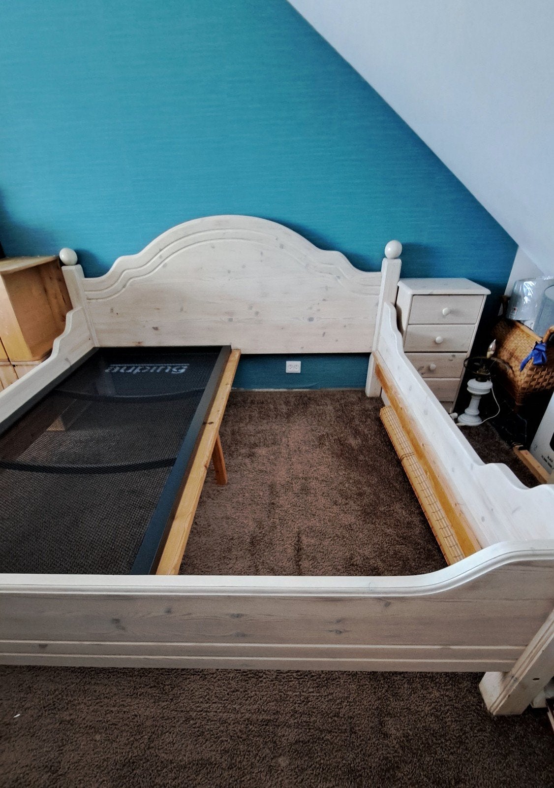 Bed Tweepersoons bedombouw. Grenen Whitewash, Ophalen
