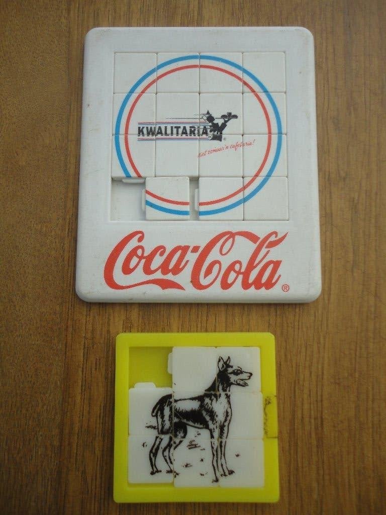 2 vintage schuifspelletjes waarvan eentje Coca Cola, Ophalen of Verzenden, Gebruikt, Gebruiksvoorwerp