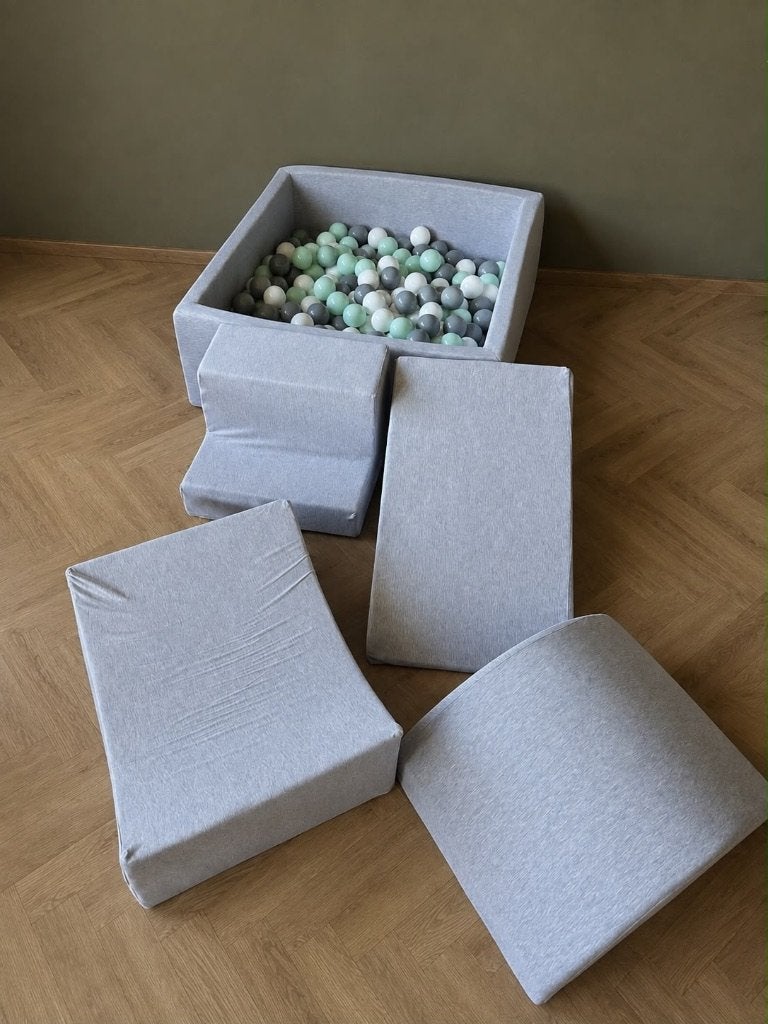 Ballenbak met speelkussens, Ophalen, Zo goed als nieuw, Overige typen