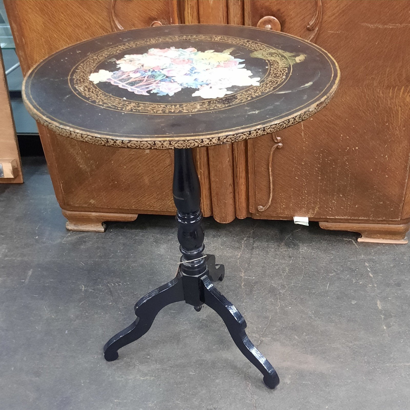 Antieke inklapbare tafel met bloemmotief, Ophalen