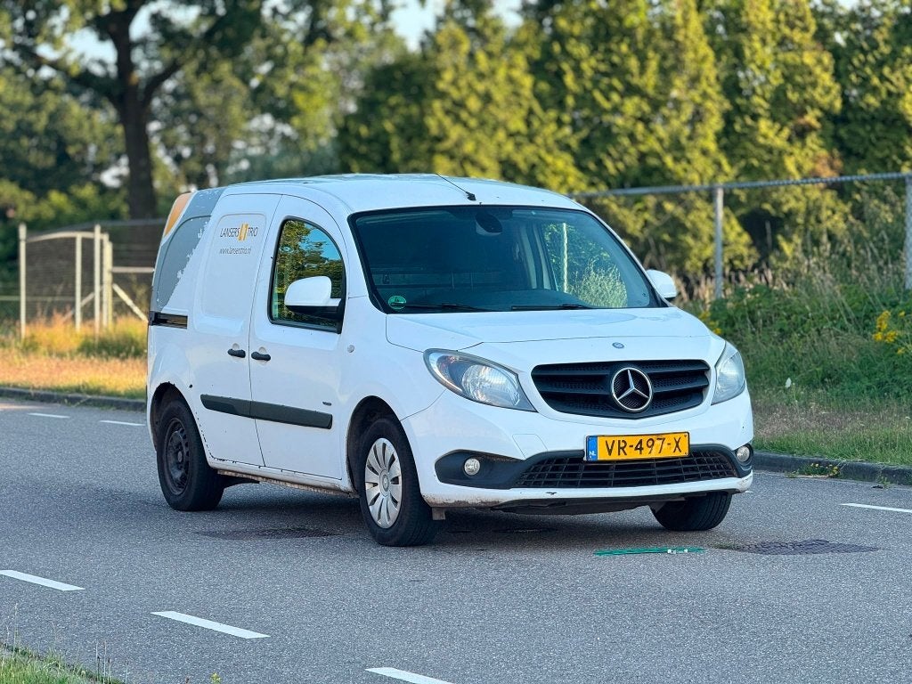 Mercedes-Benz Citan 1.5 CDI 66KW 2015, Voorwielaandrijving, Euro 6, 4 cilinders, Wit
