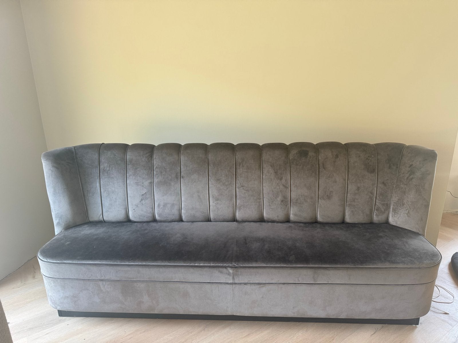Eetkamerset: Terracotta Velvet Stoelen, Zwarte Tafel & Bankj, Ophalen, Gebruikt, Stof, Robuust, klassiek