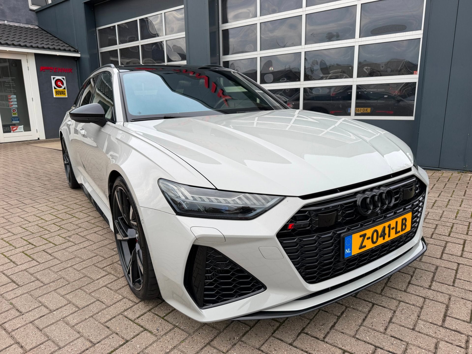 Audi RS6 Avant RS 6 TFSI quattro / Pano / Top View / Soft Cl, Auto's, Dealer onderhouden, 600 pk, RS6, Leder