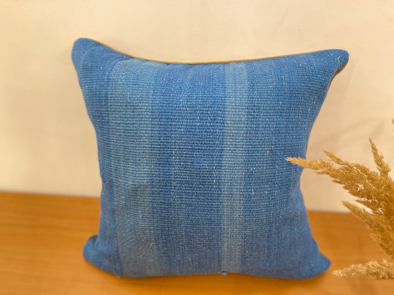 Natuurlijk Kilim Kussen - Traditioneel & Handgemaakt, Blauw, Vierkant, Nieuw, Ophalen of Verzenden