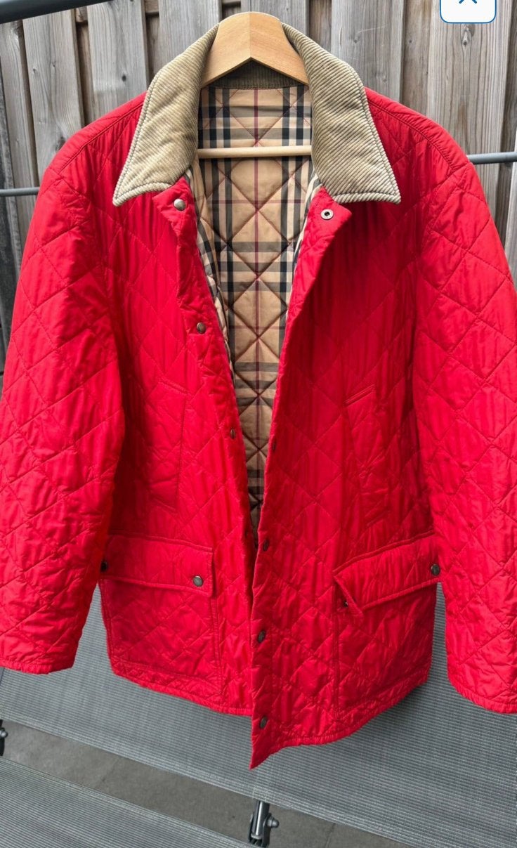 Burberry jas met iconische print maat XL unisex, Ophalen of Verzenden, Gedragen, Maat 46/48 (XL) of groter, Rood